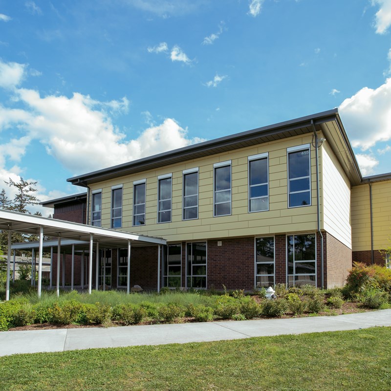 Islander Middle School