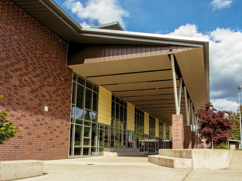 Islander Middle School, Mercer Island Mission Glass