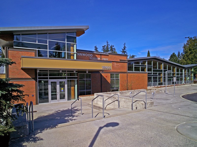 Lynnwood Recreation Center, Lynnwood | Mission Glass